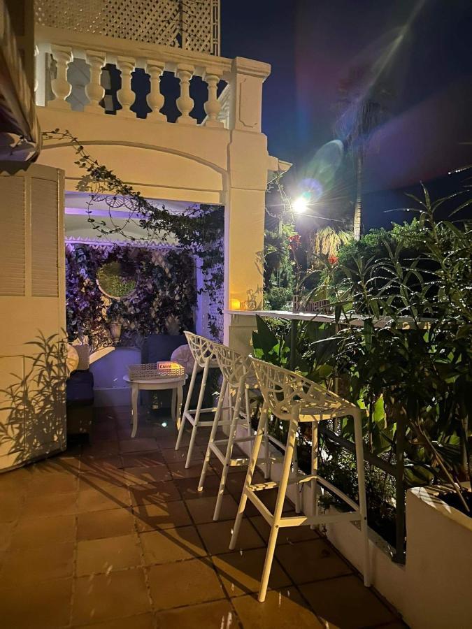 Winter Palace Cannes Exterior photo